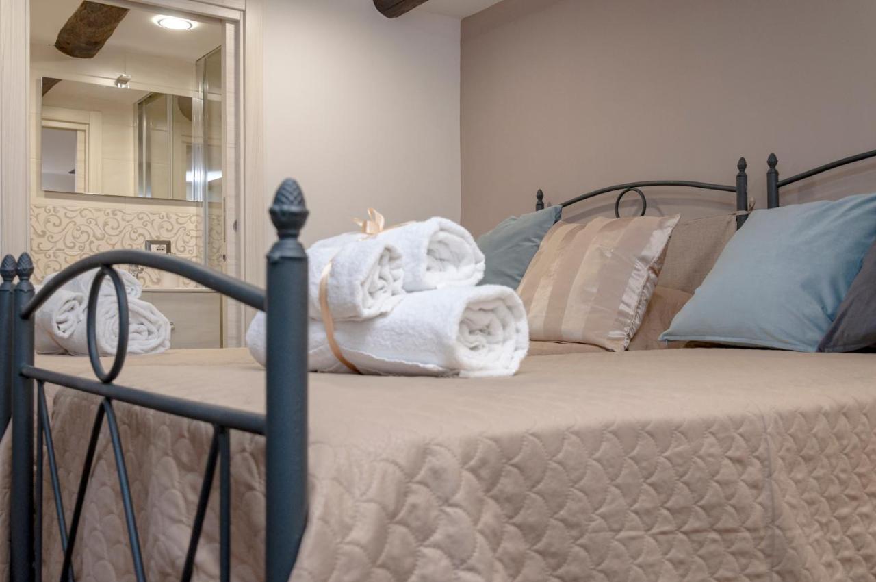 Casa Sofi Apartment Napoli Bagian luar foto